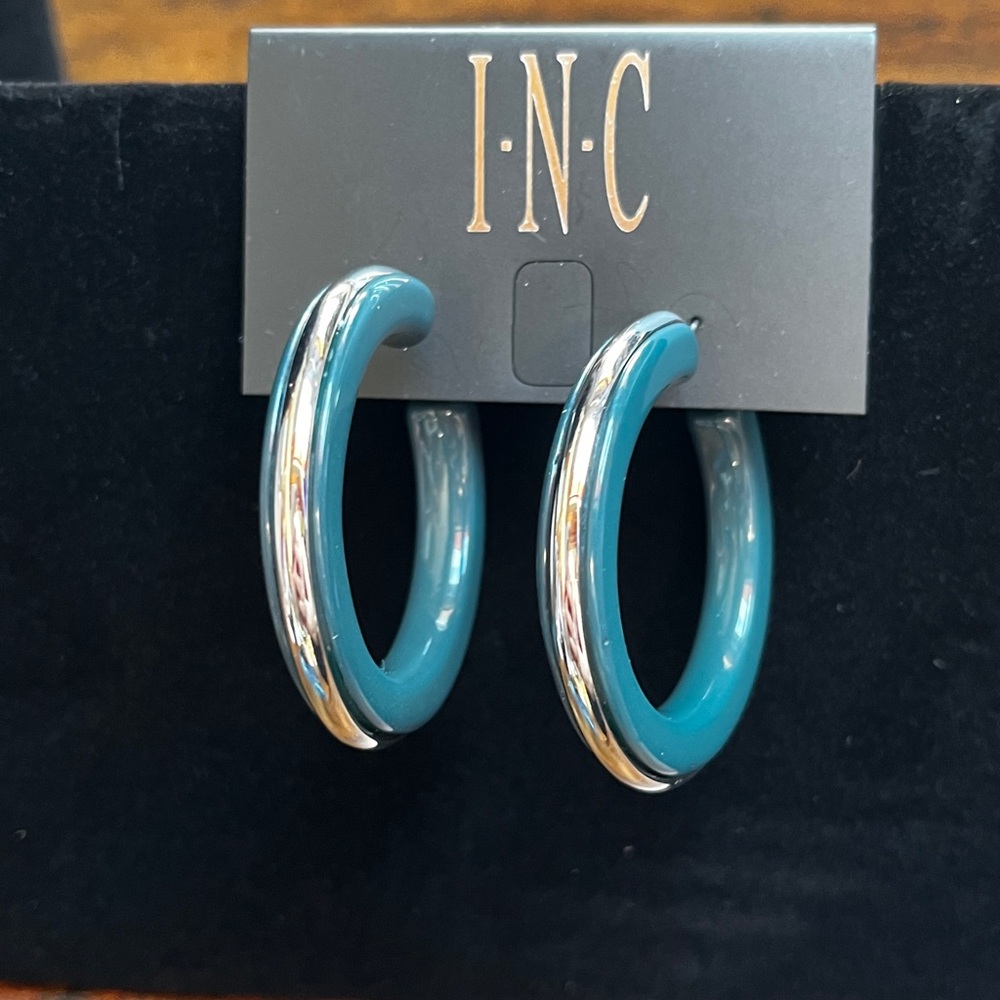 INC International Concepts Green and Silver Hoop Earrings